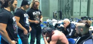 ケニーオメガ　受賞スピーチで退団示唆？