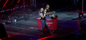 ブリーレイの試合はジュースロビンソンとのストリートファイト6人タッグマッチに変更