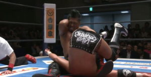 鷹木信悟が負ける姿が想像できない!介入されながらもマーティースカルを撃破