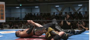 ロッキーロメロの腕ひしぎ十字固めから溢れ出る「これぞ新日本プロレス」