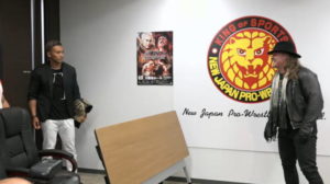 大阪城ホール調印式　オカダカズチカVSクリスジェリコ