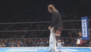 Ｇ１制覇への１歩目で矢野に視界を遮られた内藤哲也。