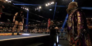 【NJPWロイヤルクエスト】オカダと鈴木みのるのIWGP戦の結果は！？終盤に起こり続けたオカダへのブーイング。