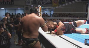 内藤哲也とタイチのヒソヒソ話。タイチの言う「答え」と内藤の「決意」は交わるのか？