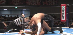 SANADAが顔面の負傷で欠場(該当シーンは前日)|BUSHIがザックにシングルマッチで勝利!!