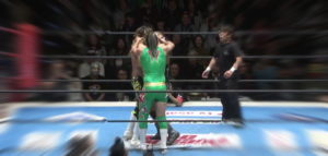 棚橋弘至とEVILが衝撃のキス！？ダークネスキッスと言うかディープエースと言うべきか・・・