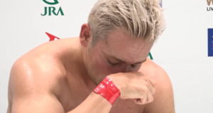 泣きじゃくるオカダカズチカに退団の声も?