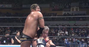 タイチが無慈悲な攻撃でオカダカズチカをKO｜シングル戦の延期を提案？