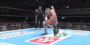 105キロになり完全にヘビー級となったオスプレイが初戦から大爆発